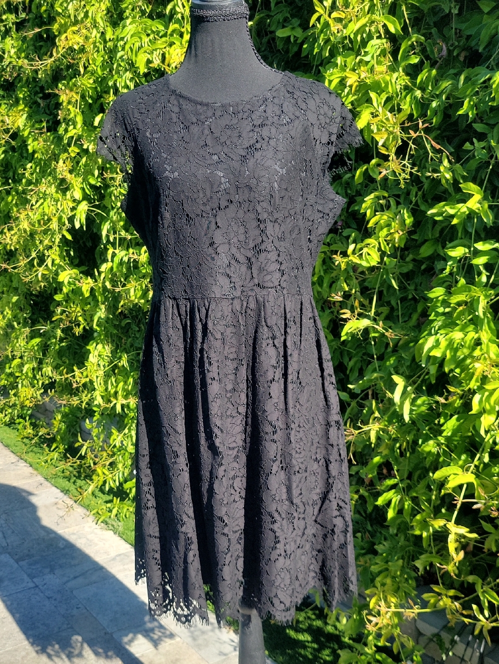 Kensie Black Lace Cap Sleeve Midi Dress   Sz 12